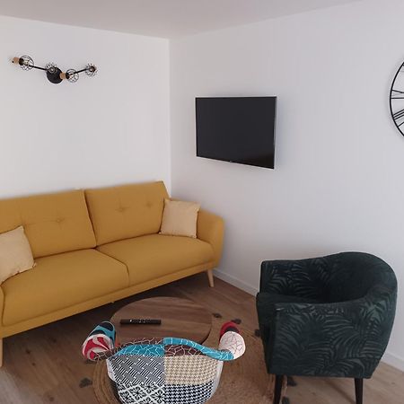 Apartamento Duplex Cosy Et Douillet Ernée Exterior foto