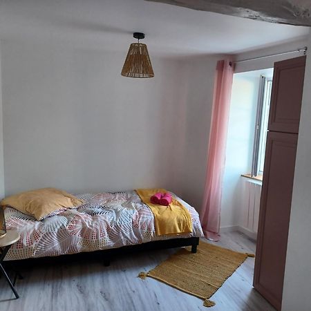 Apartamento Duplex Cosy Et Douillet Ernée Exterior foto